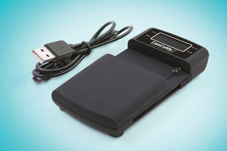 Camcaddy 2 ISIS– ładowarka baterii aparatów i kamer cyfrowych